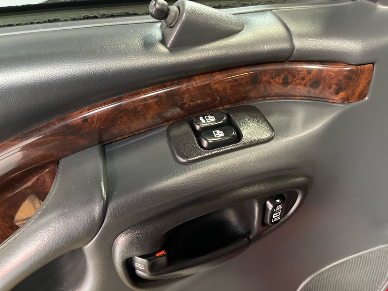 Chevrolet Monte Carlo LS 1999