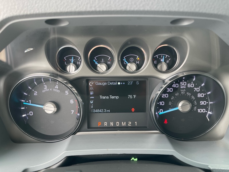 Ford F-250 SD XLT SuperCab Long Bed 4WD 2015