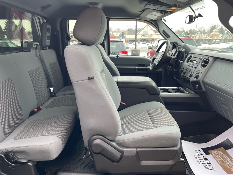 Ford F-250 SD XLT SuperCab Long Bed 4WD 2015