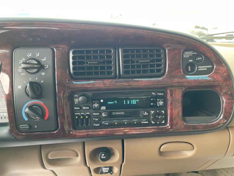 Dodge Ram 1500  1999