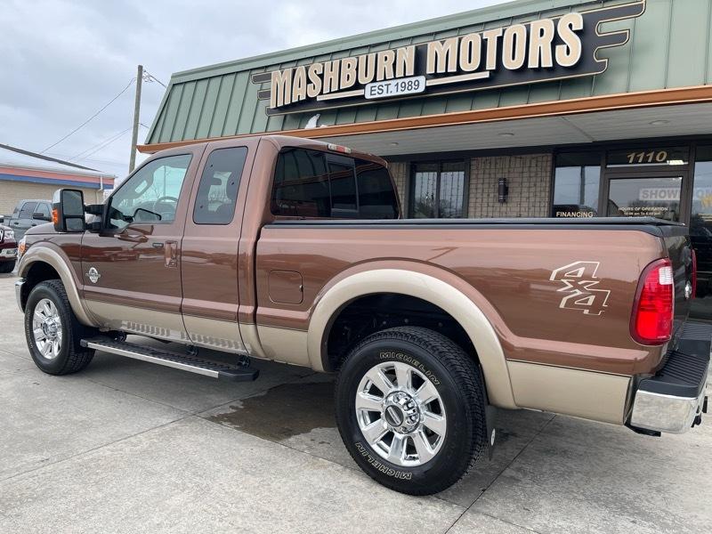 Ford F-250 SD Lariat SuperCab 4WD 2011