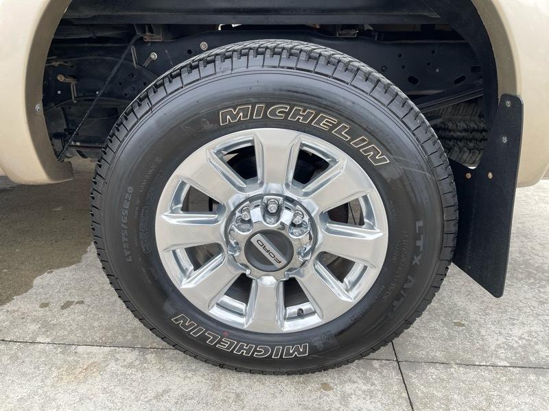 Ford F-250 SD Lariat SuperCab 4WD 2011