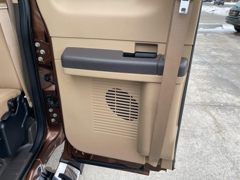 Ford F-250 SD Lariat SuperCab 4WD 2011