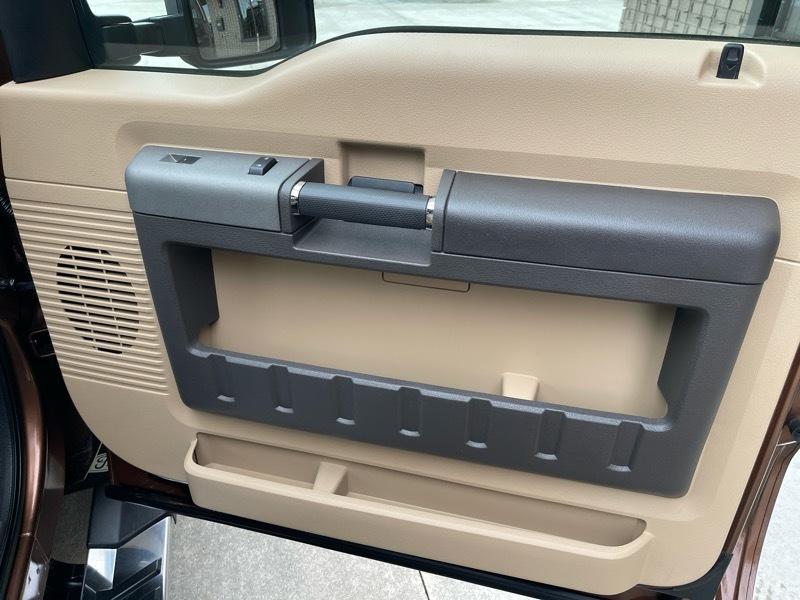 Ford F-250 SD Lariat SuperCab 4WD 2011