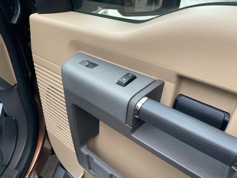 Ford F-250 SD Lariat SuperCab 4WD 2011