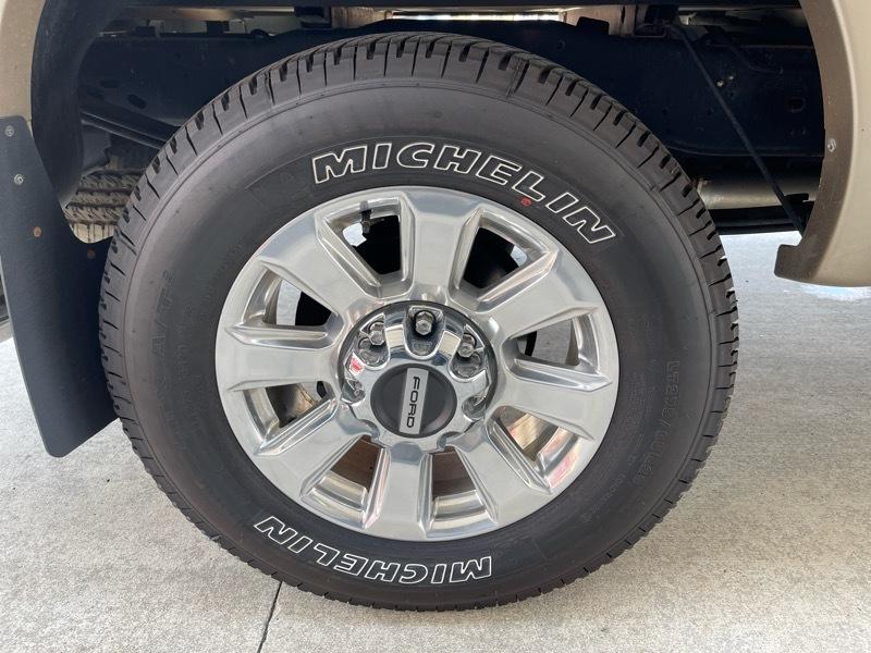 Ford F-250 SD Lariat SuperCab 4WD 2011