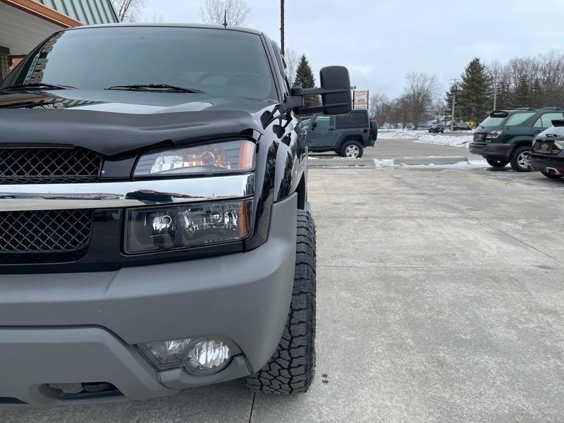 Chevrolet Avalanche 2500 4WD 2002