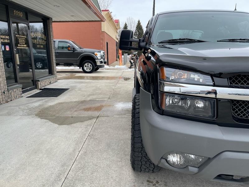 Chevrolet Avalanche 2500 4WD 2002