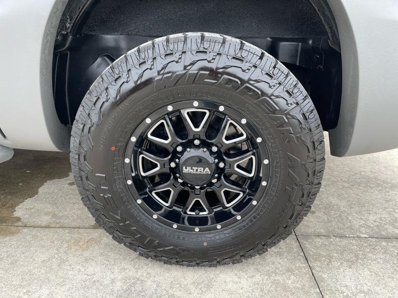 Chevrolet Avalanche 2500 4WD 2002