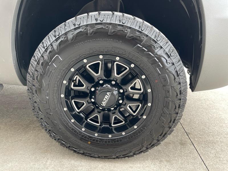 Chevrolet Avalanche 2500 4WD 2002