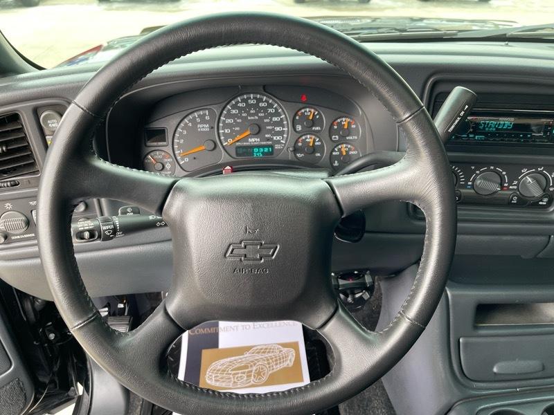 Chevrolet Avalanche 2500 4WD 2002