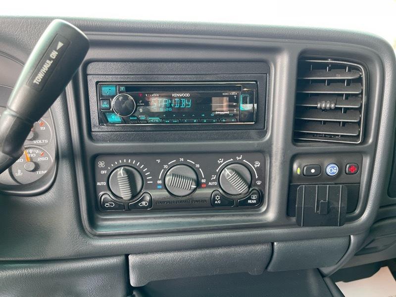 Chevrolet Avalanche 2500 4WD 2002