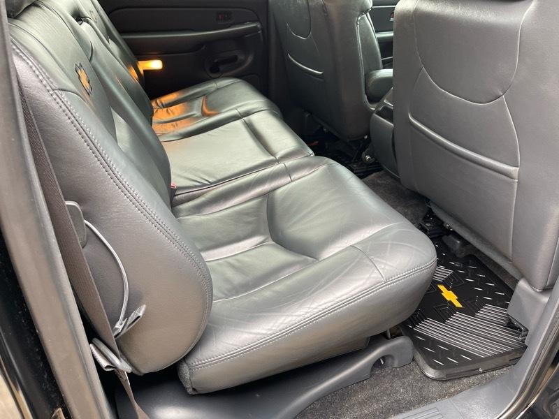 Chevrolet Avalanche 2500 4WD 2002