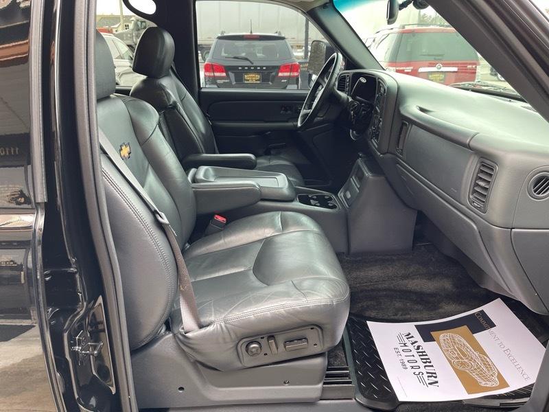 Chevrolet Avalanche 2500 4WD 2002