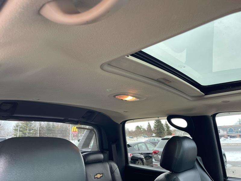 Chevrolet Avalanche 2500 4WD 2002