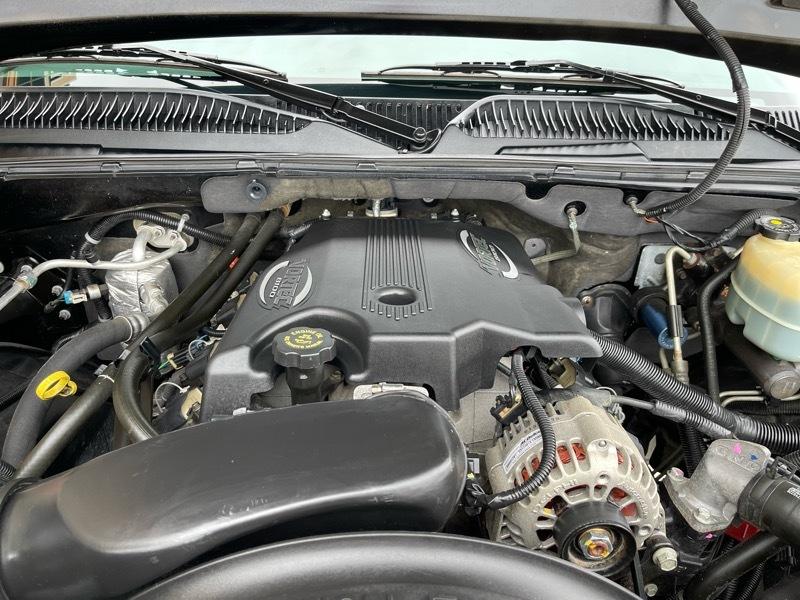 Chevrolet Avalanche 2500 4WD 2002