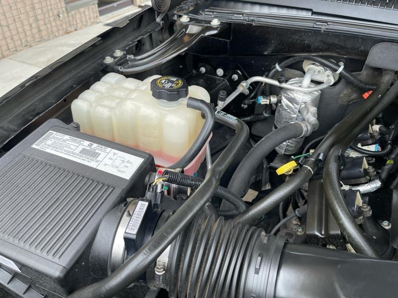 Chevrolet Avalanche 2500 4WD 2002