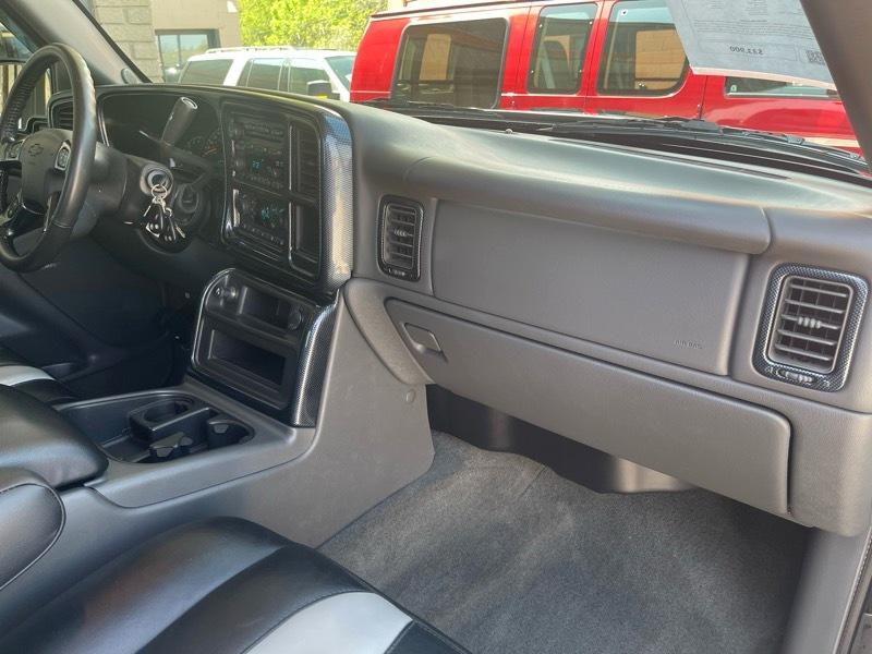 Chevrolet Silverado 1500 4dr Ext Cab 143.5" WB 4WD LT 2005