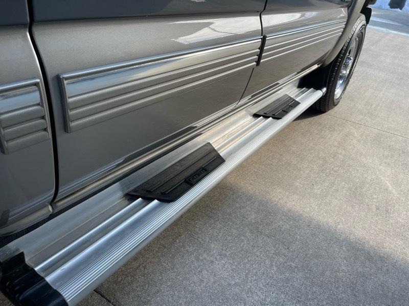 Chevrolet Silverado 2500 HD 4dr Ext Cab 157.5" WB C6P 4WD LS 2000