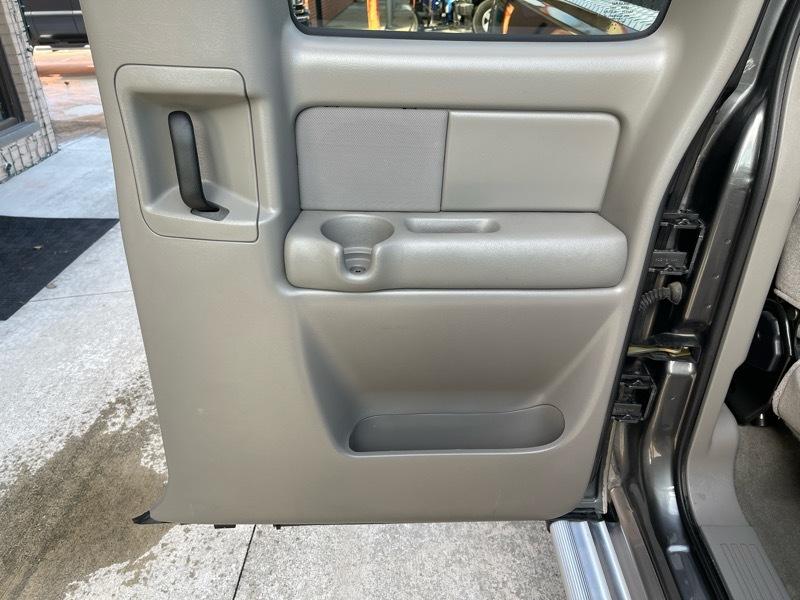 Chevrolet Silverado 2500 HD 4dr Ext Cab 157.5" WB C6P 4WD LS 2000