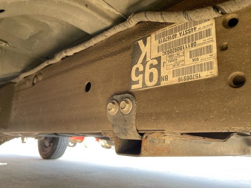 Chevrolet Silverado 2500 HD 4dr Ext Cab 157.5" WB C6P 4WD LS 2000