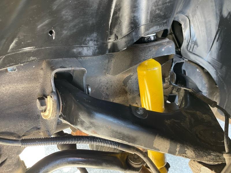 Chevrolet Silverado 2500 HD 4dr Ext Cab 157.5" WB C6P 4WD LS 2000