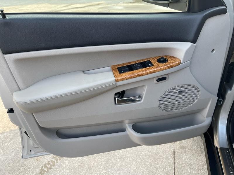 Jeep Grand Cherokee Limited 4WD 2010