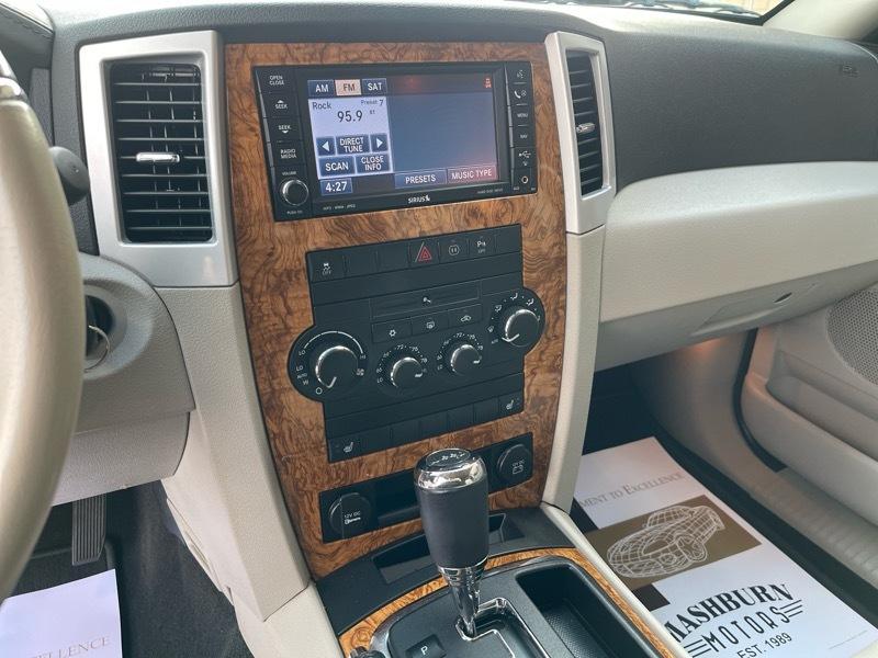 Jeep Grand Cherokee Limited 4WD 2010