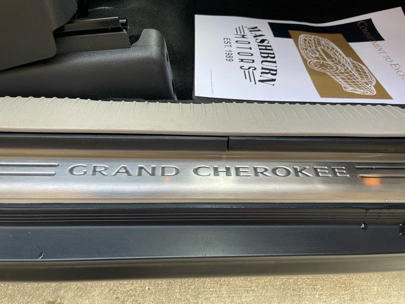 Jeep Grand Cherokee Limited 4WD 2010