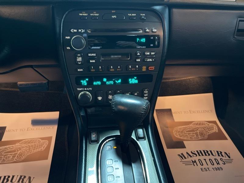 Cadillac Eldorado  2002