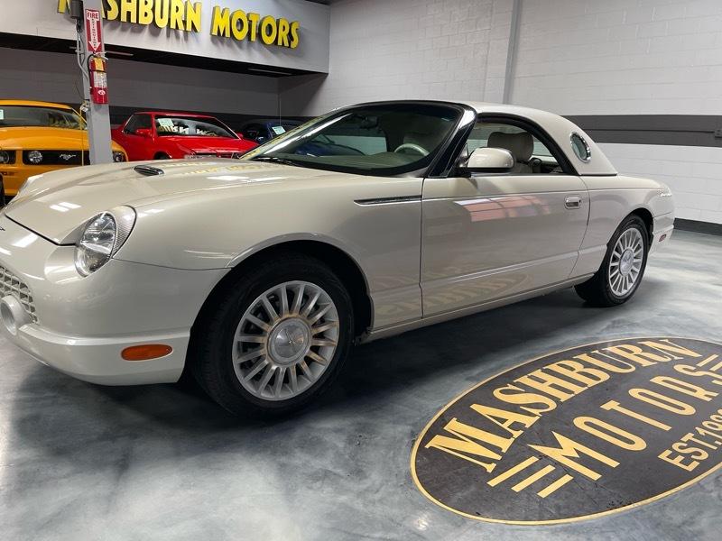 Ford Thunderbird 50th Anniversary 2005