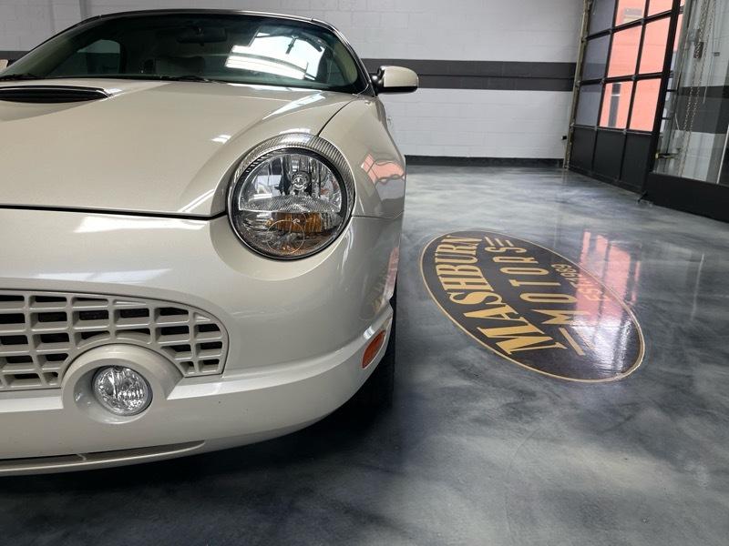 Ford Thunderbird 50th Anniversary 2005