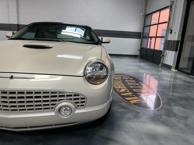 Ford Thunderbird 50th Anniversary 2005