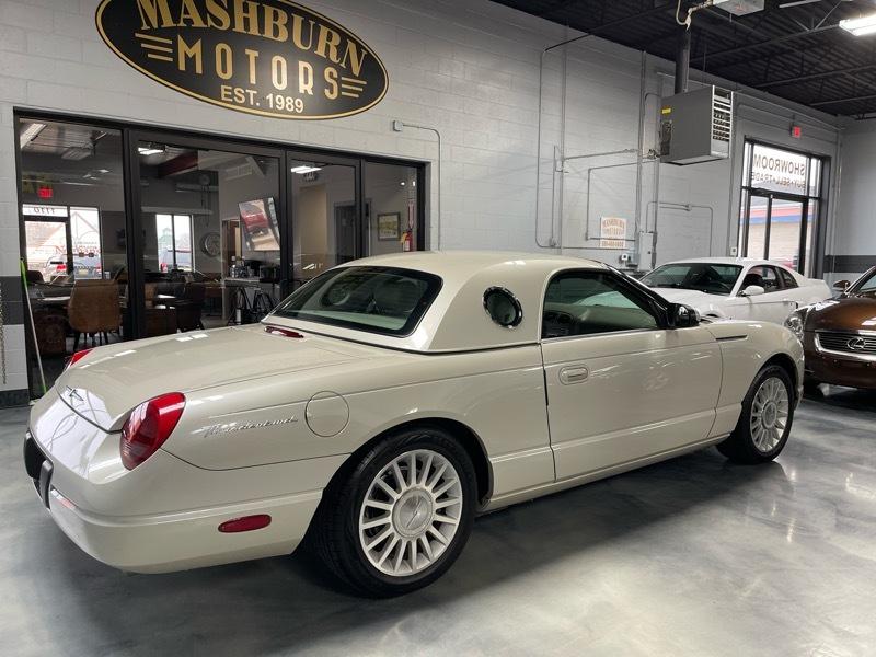 Ford Thunderbird 50th Anniversary 2005