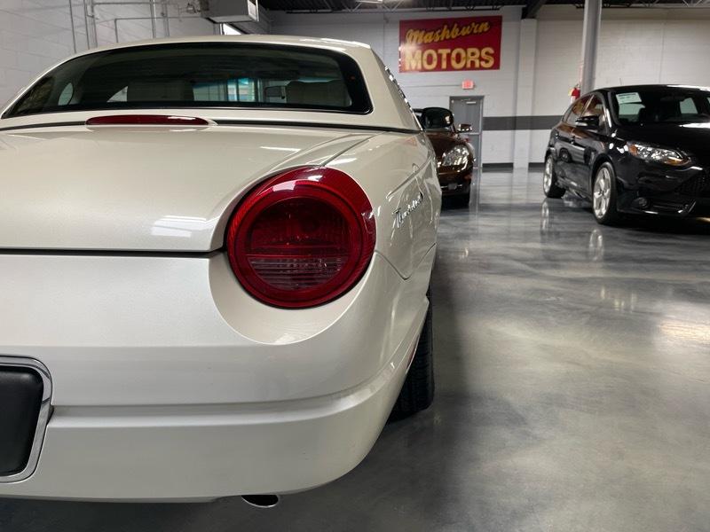 Ford Thunderbird 50th Anniversary 2005