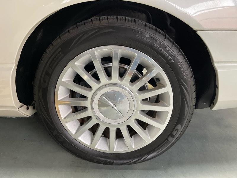 Ford Thunderbird 50th Anniversary 2005