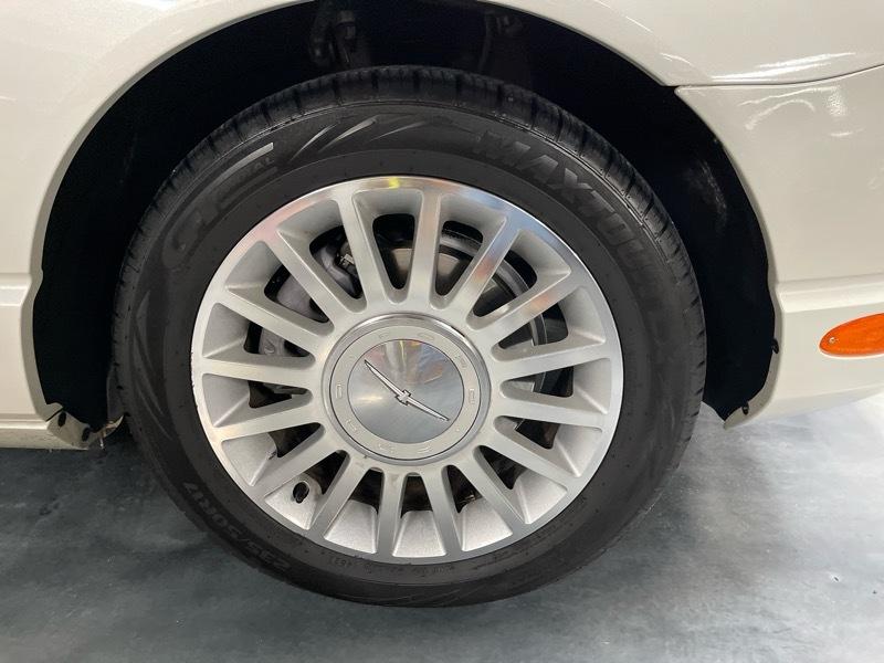 Ford Thunderbird 50th Anniversary 2005