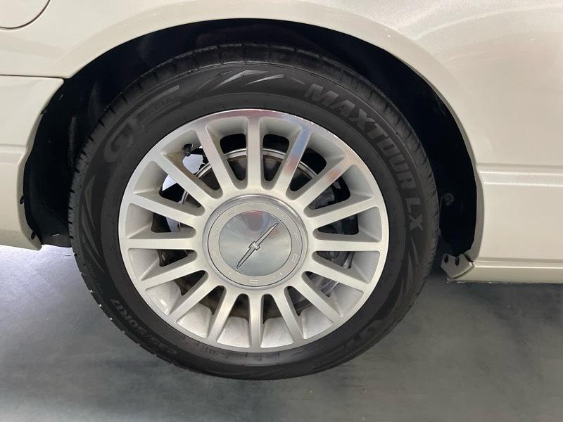 Ford Thunderbird 50th Anniversary 2005