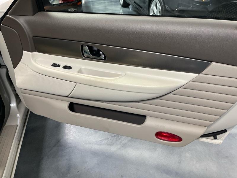 Ford Thunderbird 50th Anniversary 2005