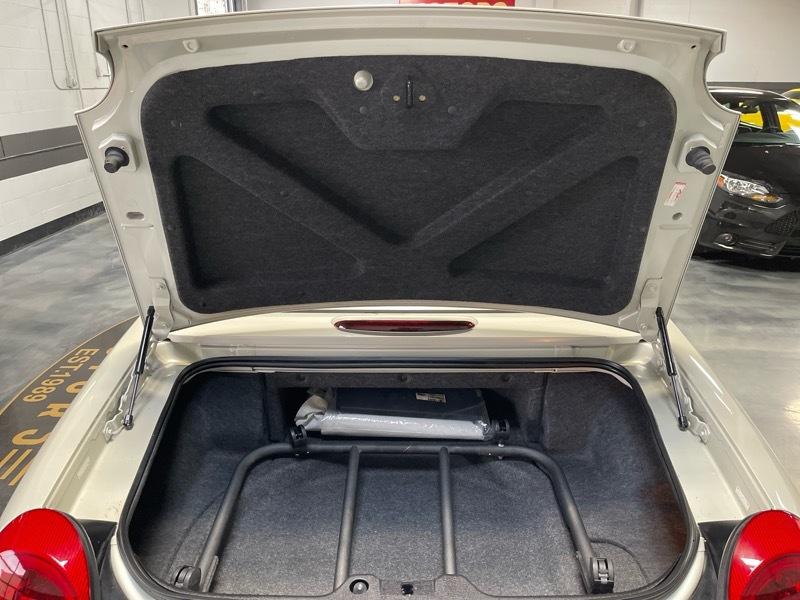 Ford Thunderbird 50th Anniversary 2005