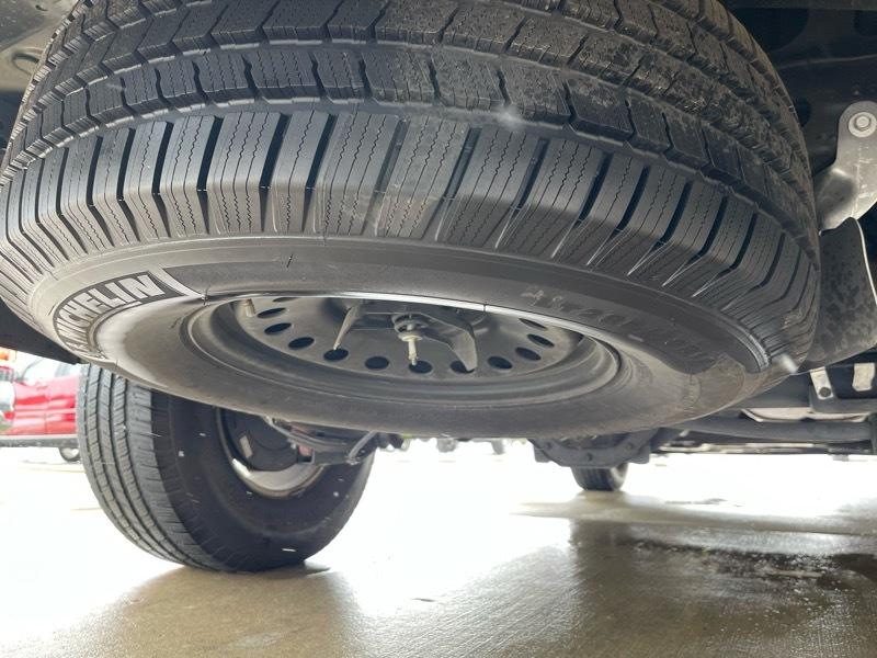 GMC Yukon XL SLT 1/2 Ton 4WD 2014