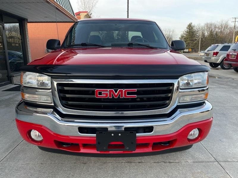 GMC Sierra 1500 SLE Ext. Cab Short Bed 4WD 2005