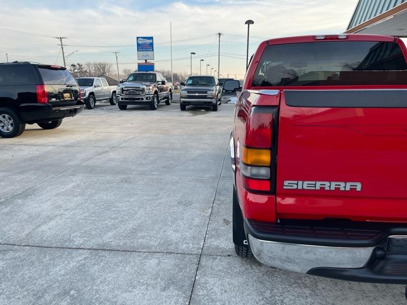 GMC Sierra 1500 SLE Ext. Cab Short Bed 4WD 2005