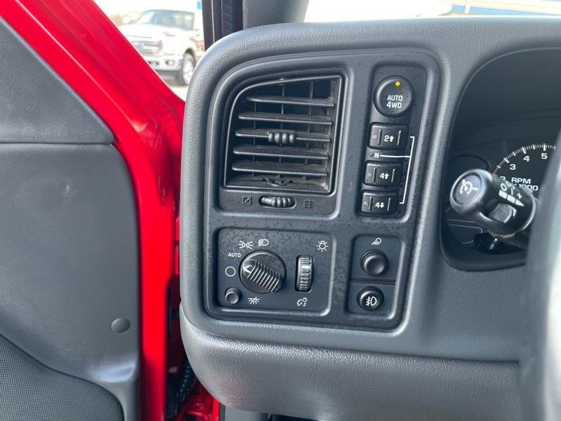 GMC Sierra 1500 SLE Ext. Cab Short Bed 4WD 2005