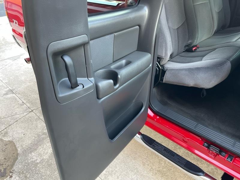 GMC Sierra 1500 SLE Ext. Cab Short Bed 4WD 2005