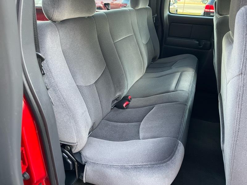 GMC Sierra 1500 SLE Ext. Cab Short Bed 4WD 2005