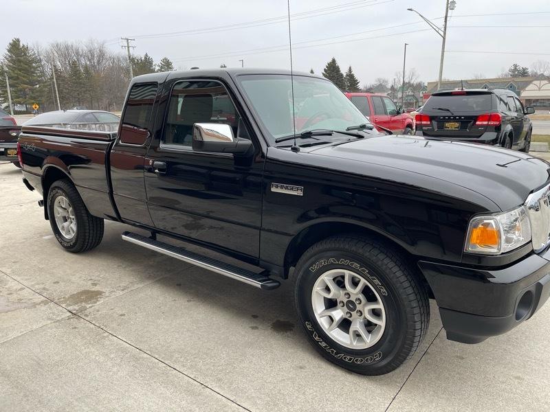Ford Ranger XLT SuperCab 4-Door 4WD 2011