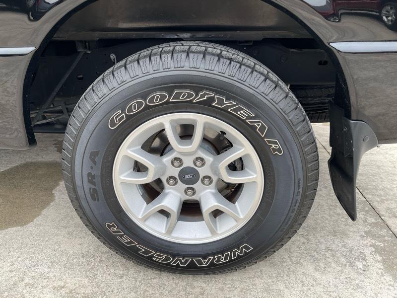 Ford Ranger XLT SuperCab 4-Door 4WD 2011