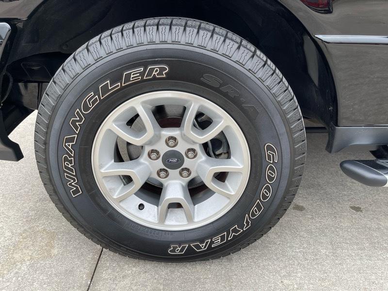 Ford Ranger XLT SuperCab 4-Door 4WD 2011