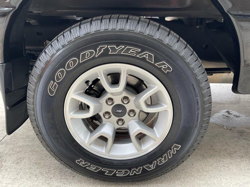 Ford Ranger XLT SuperCab 4-Door 4WD 2011